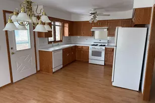 816 Eagle Creek Rd, Elwood, IL 60421 - Photo 3