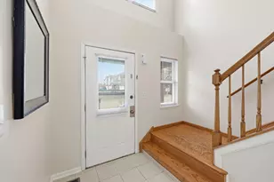 760 E Whispering Oaks Dr, Palatine, IL 60074 - Photo 3