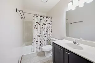 760 E Whispering Oaks Dr, Palatine, IL 60074 - Photo 15