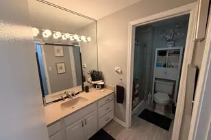 225 Lake Blvd, Buffalo Grove, IL 60089 - Photo 25