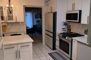 225 Lake Blvd, Buffalo Grove, IL 60089 - Photo 21