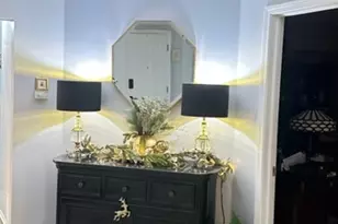 225 Lake Blvd, Buffalo Grove, IL 60089 - Photo 5