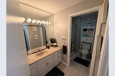 225 Lake Boulevard #517, Buffalo Grove, IL 60089 - Photo 5