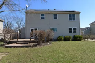460 Danbury Dr, Carol Stream, IL 60188 - Photo 35