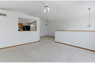 1637 Linden Park Lane, Aurora, IL 60504 - Photo 9