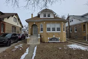 1037 24th Ave, Bellwood, IL 60104 - Photo 1