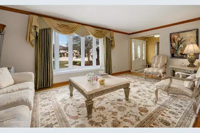 9716 S Kingsbury Court, Palos Hills, IL 60465 - Photo 5