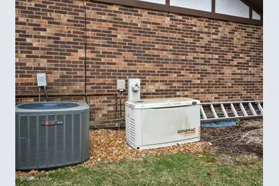 9716 S Kingsbury Court, Palos Hills, IL 60465 - Photo 33