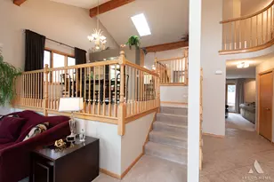 571 N Veterans Pkwy, Addison, IL 60101 - Photo 7