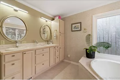 635 Kingsbury Court, Batavia, IL 60510 - Photo 19