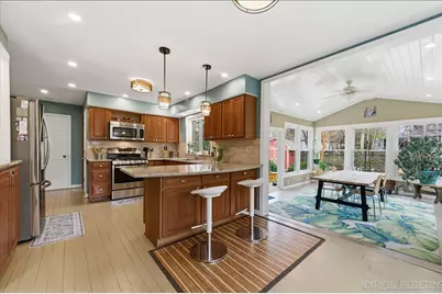 635 Kingsbury Court, Batavia, IL 60510 - Photo 13