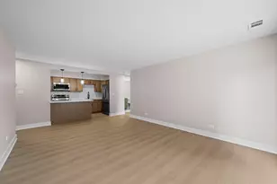 705 W Central Ave, Mount Prospect, IL 60056 - Photo 3