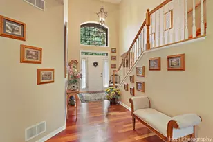 1606 Tecumseh Dr, McHenry, IL 60050 - Photo 3