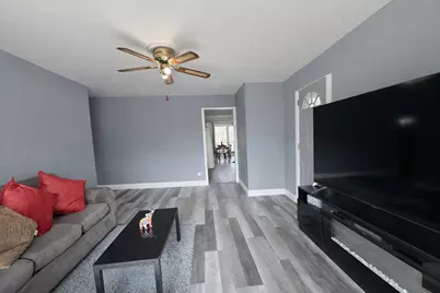 [Address not provided], Rolling Meadows, IL 60008 - Photo 5