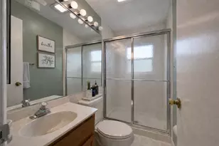 [Address not provided], Rolling Meadows, IL 60008 - Photo 11