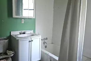 12024 S Wallace St, Chicago, IL 60628 - Photo 11