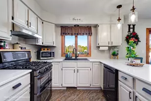 0N953 Probst Ct, Maple Park, IL 60151 - Photo 11