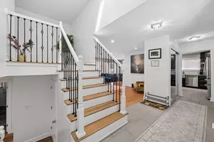 3134 Maple Leaf Dr, Glenview, IL 60026 - Photo 7