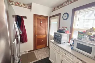 751 21st St, East Moline, IL 61244 - Photo 7