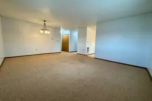 803a Coventry Ln, Sterling, IL 61081 - Photo 5