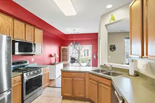 24924 Franklin Ln, Plainfield, IL 60585 - Photo 7