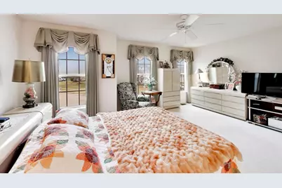 5355 Galloway Drive, Hoffman Estates, IL 60192 - Photo 25