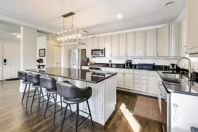 714 W Melrose Street #2E, Chicago, IL 60657 - Photo 7