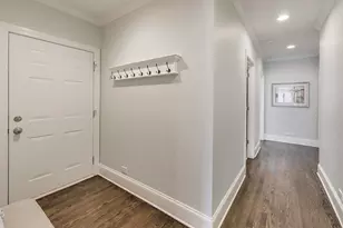 714 W Melrose St, Chicago, IL 60657 - Photo 19