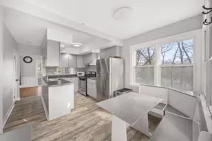 501 Ski Hill Rd, Fox River Grove, IL 60021 - Photo 5