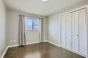 10403 Barnard Dr, Chicago Ridge, IL 60415 - Photo 11