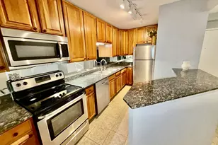 5320 N Sheridan Rd, Chicago, IL 60640 - Photo 11