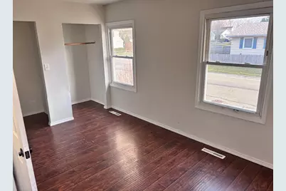 224 Heather Terrace, Round Lake Beach, IL 60073 - Photo 11