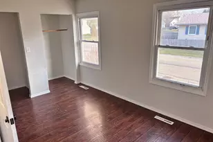 224 Heather Terrace, Round Lake Beach, IL 60073 - Photo 11