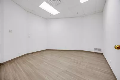 700 Willow Lane, West Dundee, IL 60118 - Photo 9