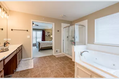 908 Blue Ridge Drive, Streamwood, IL 60107 - Photo 29