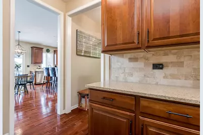 908 Blue Ridge Drive, Streamwood, IL 60107 - Photo 9