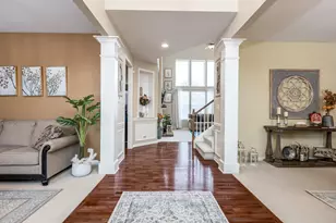 908 Blue Ridge Dr, Streamwood, IL 60107 - Photo 7