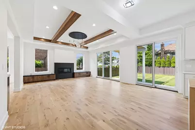 936 S Mitchell Avenue, Elmhurst, IL 60126 - Photo 7