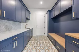 936 S Mitchell Ave, Elmhurst, IL 60126 - Photo 37