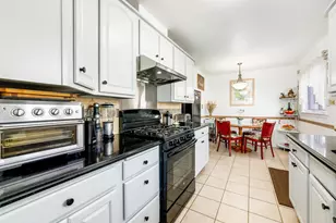 7520 Crawford Ave, Skokie, IL 60077 - Photo 5