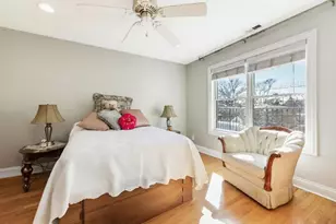 7520 Crawford Ave, Skokie, IL 60077 - Photo 17