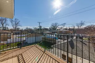 7520 Crawford Ave, Skokie, IL 60077 - Photo 19