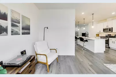 1541 Cooper Street, Des Plaines, IL 60018 - Photo 11