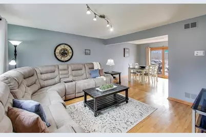 25097 W Buena Avenue, Lake Villa, IL 60046 - Photo 5