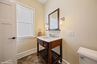 311 S Ridgeland Avenue, Oak Park, IL 60302 - Photo 17