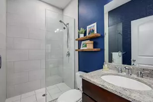 1519 W Irving Park Rd, Chicago, IL 60613 - Photo 15