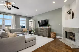 1519 W Irving Park Rd, Chicago, IL 60613 - Photo 11