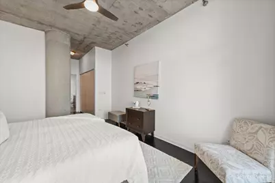 700 N Larrabee Street #1811, Chicago, IL 60654 - Photo 13