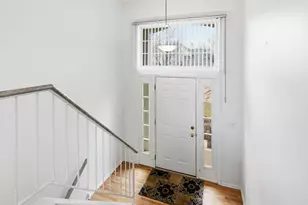 1632 Columbia Cir, Bartlett, IL 60103 - Photo 3