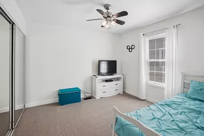 100 Longford Drive, Elgin, IL 60120 - Photo 17